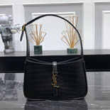 �Ի��ζ� �Ǿ�� ũ��Ŀ���� ȣ���� 657228-3