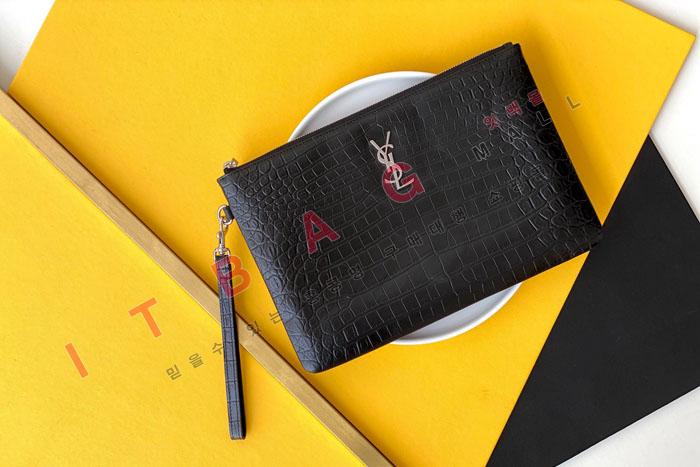 �Ի��ζ� �Ǿ�� �̵� Ŭ��ġ�� 413444-3