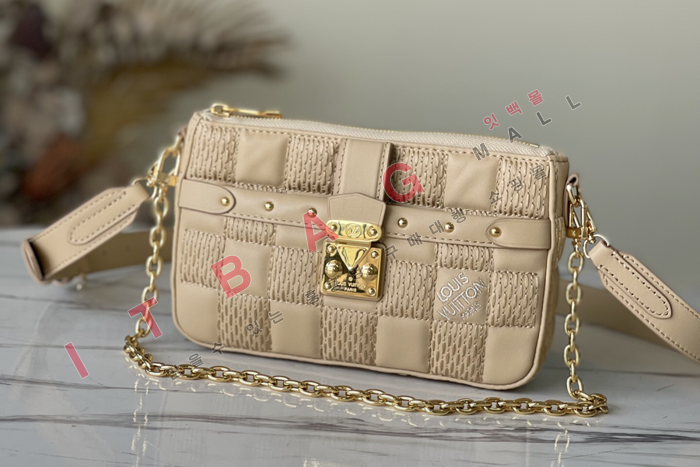 ���̺��� ����Ʈ Ʈ��ī  �����  M59046  (S�ֻ��)