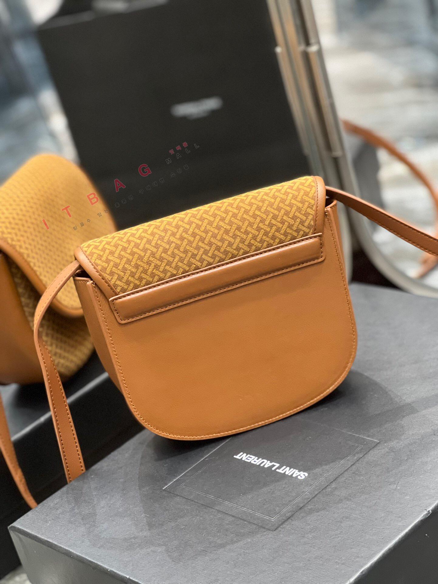 �Ի��ζ� ī�̾� ���� ��ÿ�� 619740-5 (S�ֻ��)
