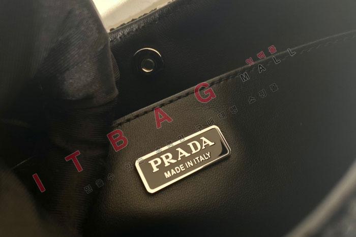 ����� Ŭ���� ��ī�� ��Ʈ ȣ���� 1BC499 (S�ֻ��)