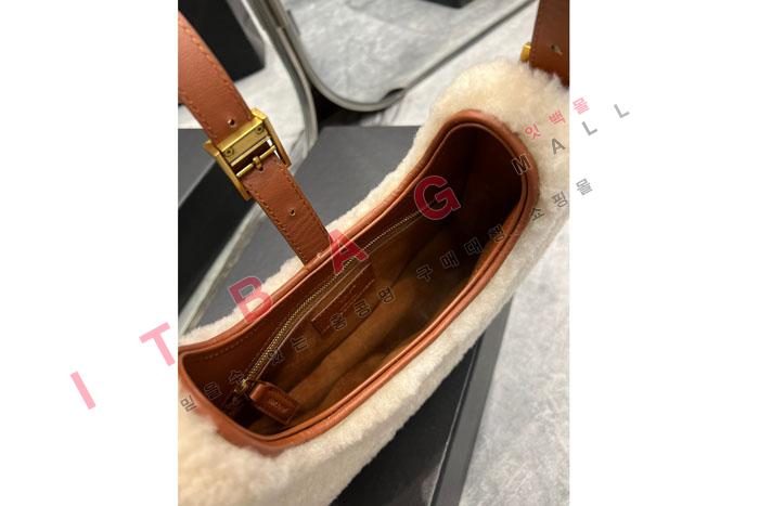�Ի��ζ� �� �۸�� ȣ���� 672615-1 (S�ֻ��)