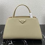 ����� ����� �귯�õ� ��Ʈ�� 1BA327-5 �����̾�