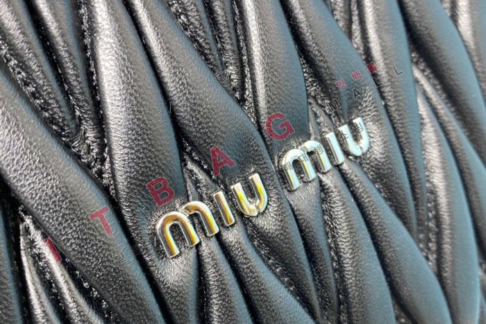 �̿�̿� ���׶�� ũ����Ż �̴� ü�ι�  5BH189 (S�ֻ��)