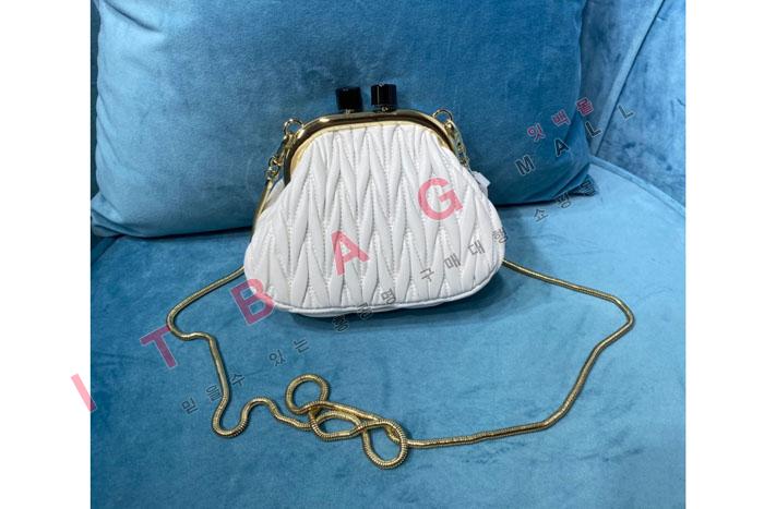 �̿�̿� �� ���� �̴� �����  5BP016-2 (S�ֻ��)