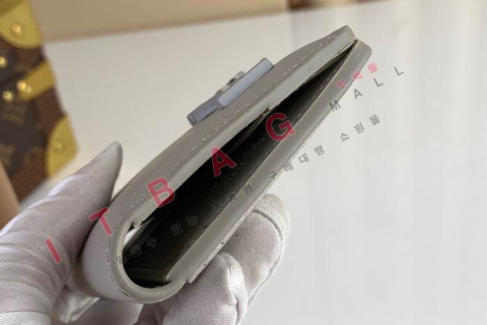 ���̺��� ���� ���ų����� ī������ M81027-2
