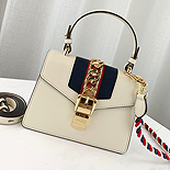 ���� �Ǻ� �̴� ����� 470270-4 (S�ֻ��)