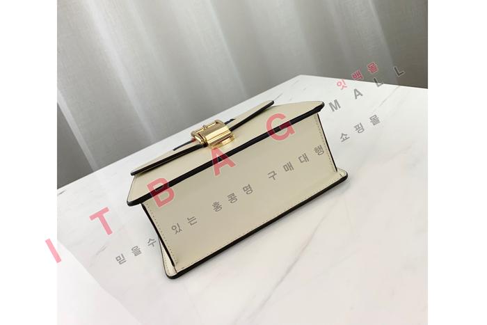 ���� �Ǻ� �̴� ����� 470270-4 (S�ֻ��)