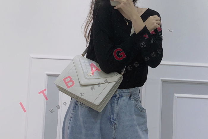 �Ի��ζ� ���� ����� 668863-1 (S�ֻ��)
