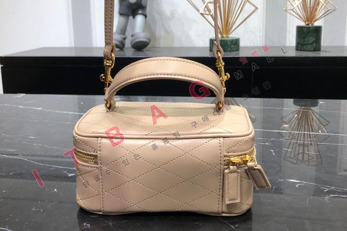�Ի��ζ� ��Ƽ�� ����Ƽ ���̽���  669560 (S�ֻ��)