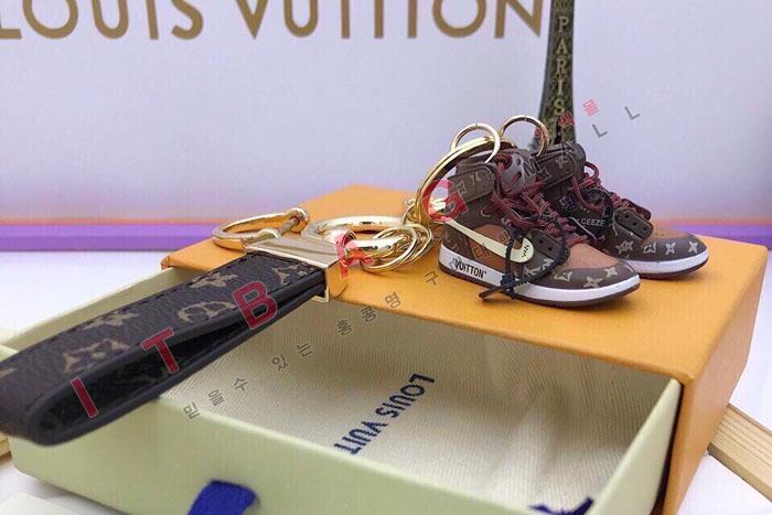 ���̺���  ����� ŰȦ��  AM8505