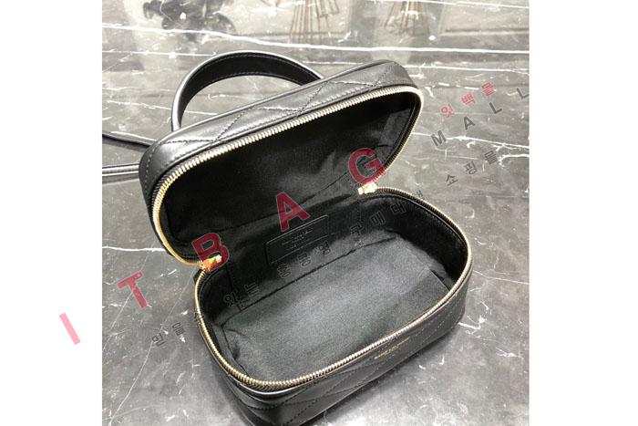 �Ի��ζ�  ��Ƽ�� ����Ƽ ���̽��� 669560-2 (S�ֻ��)