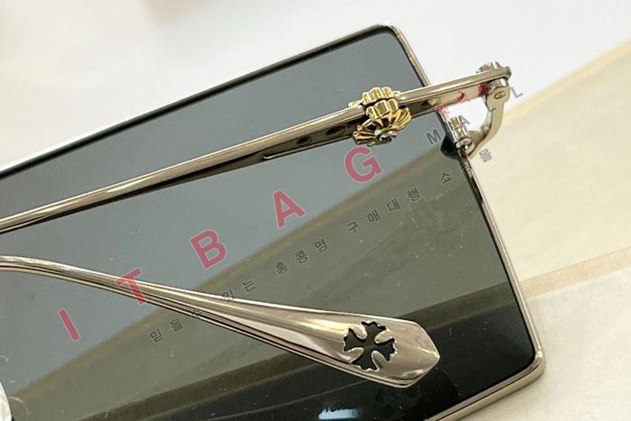 ũ������  ���۶� BS6458