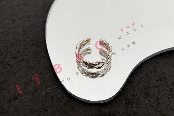 ���� ���� SY7645