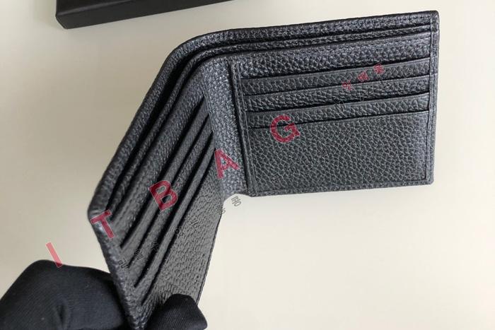 ����� ���� ������  2M0513-19