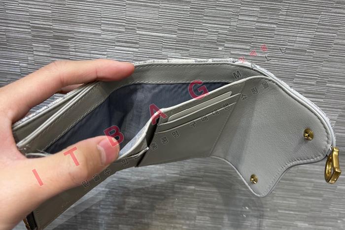 ��� ������ũ ���� �÷� ������ A82330-1