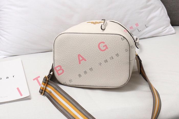 ����� Į�� ���� ��Ŷ�� 1BE018 (S�ֻ��)