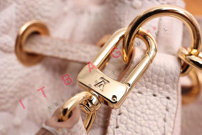 ���̺��� ���� �뿡 ��Ŷ��   M81463 (S�ֻ��)
