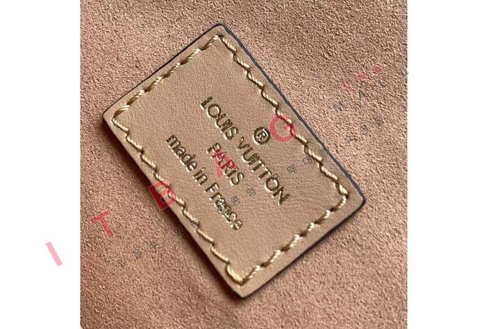 ���̺��� ����Ʈ ��Ƽ�� ũ�ν���  M45773-1(�����̾�)