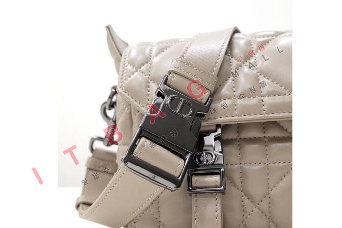 ��� ���� ķ���� DR90182 (S�ֻ��)