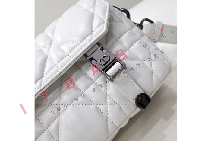 ��� ���� ķ���� DR90182-2 (S�ֻ��)