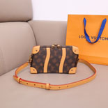 ���̺��� ����Ʈ Ʈ��ũ ũ�ν���  M81580 (S�ֻ��)