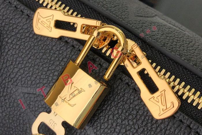 ���̺��� ���ǵ� �ݵѸ��� 25  M58947-3 
