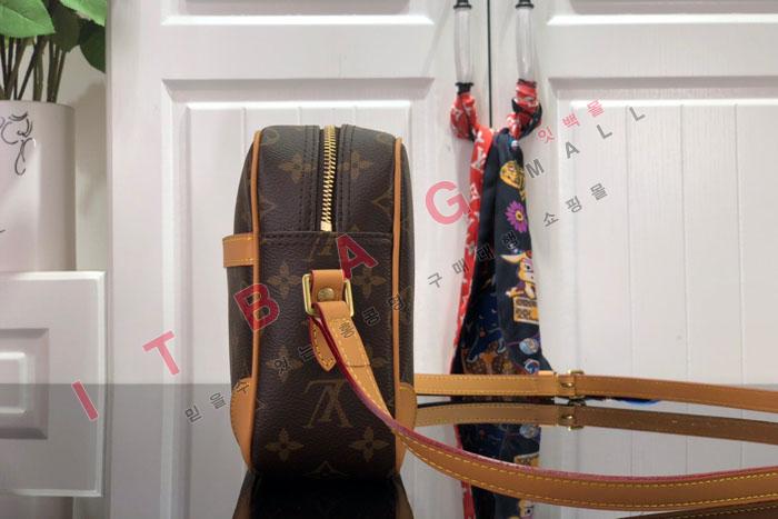 ���̺��� Ʈ��ī���� �޽�����  M51276 (S�ֻ��)