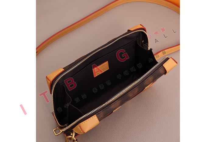 ���̺��� ����Ʈ Ʈ��ũ ũ�ν���  M81580 (S�ֻ��)