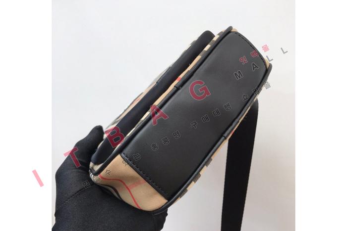 ������ ũ�ν���  BB0537