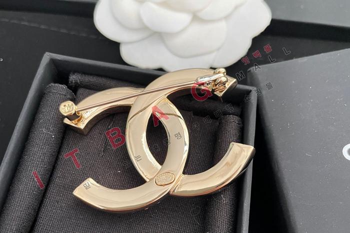 ����  ���ġ   SY4240
