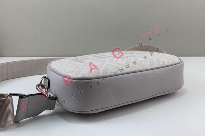 �ҵ� �ΰ� ī�޶�� FD2126-2 (�����̾�)