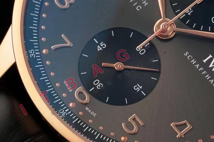 IWC ���������� ũ�γ�׷��� HT60042-1