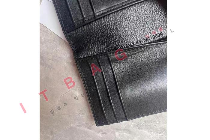 ��� CD ��������  ī������ 2ESCH138-7