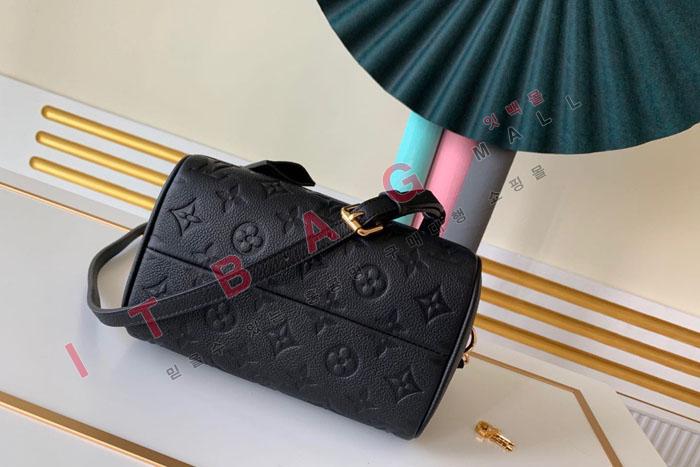 ���̺��� ���ǵ� �ݵѸ��� 20  M42397-2 (�����̾�)