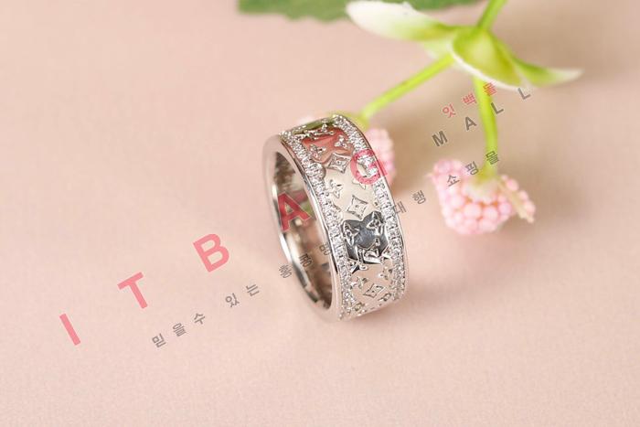 ���� SY4519
