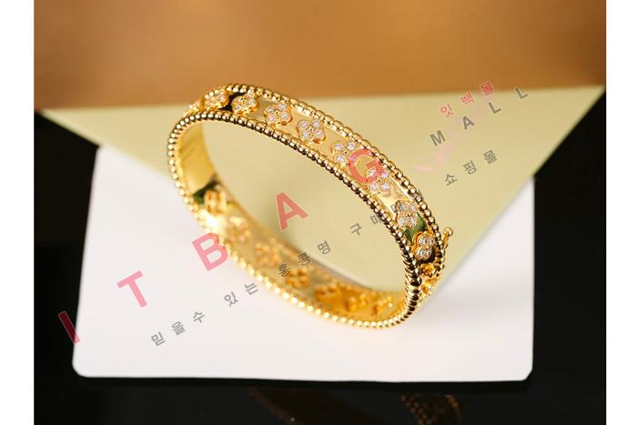 ���� SY4513