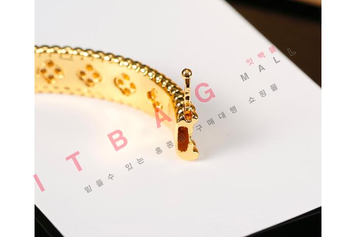 ���� SY4513