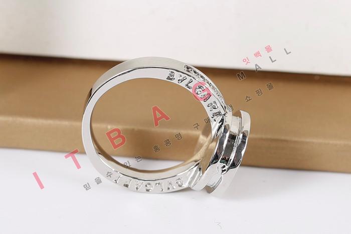 ���� SY4516