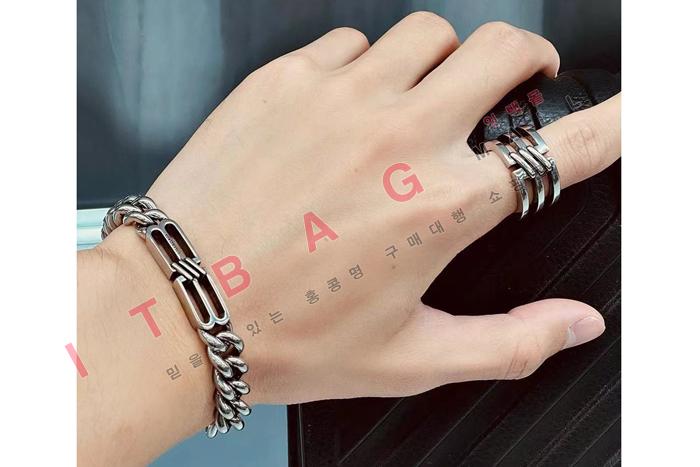 ���� SY4511