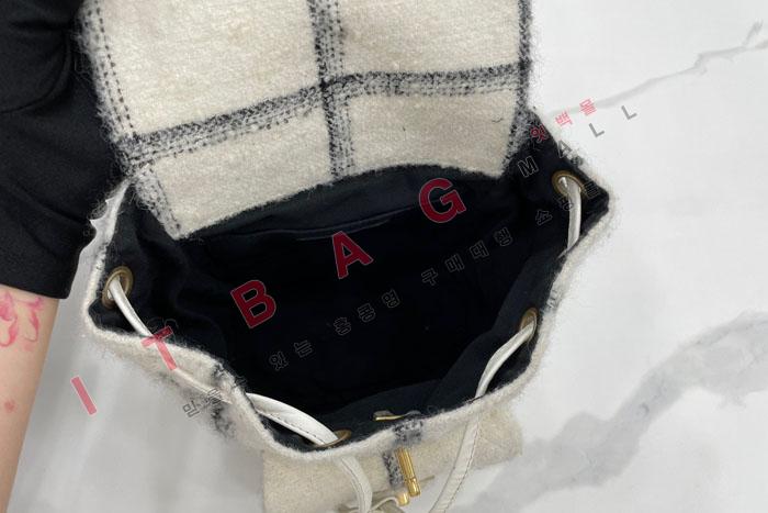 ���� 22K �� Ʈ���� CC �ΰ� ����  AS3615