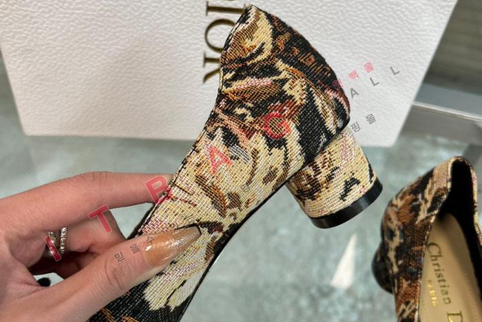 ��� ���� ����    SH6511-2