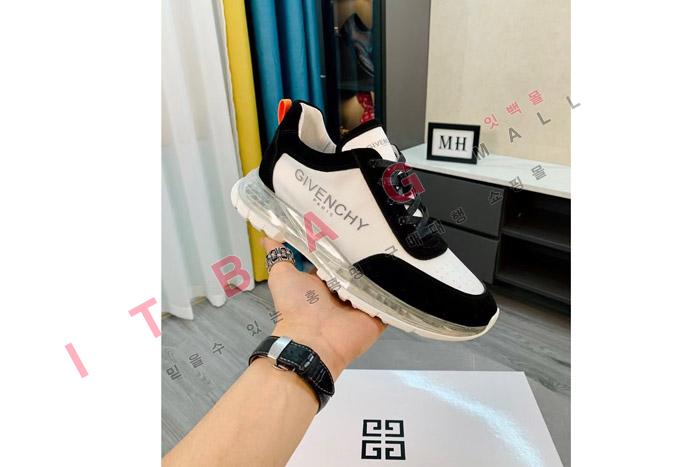 ����� MYB6755