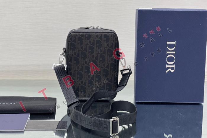 ��� �� ���̽� �̴� ũ�ν��� DR9031-1 �����̾�