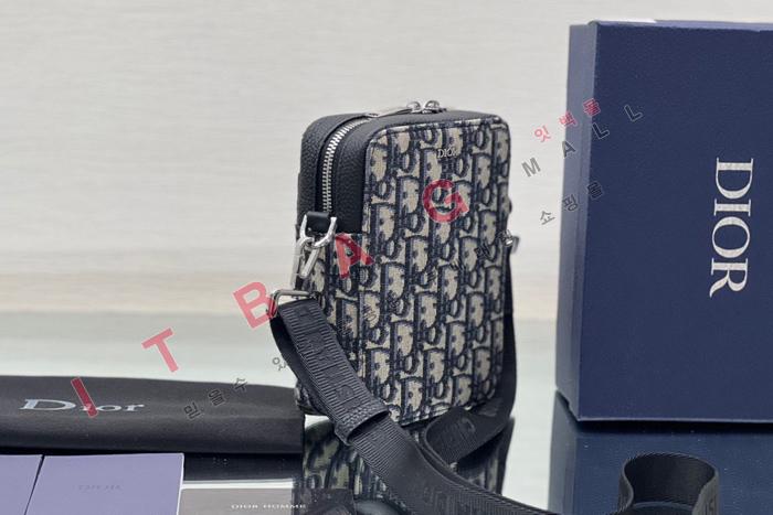 ���  �� ���̽� �̴� ũ�ν��� DR9031 �����̾�