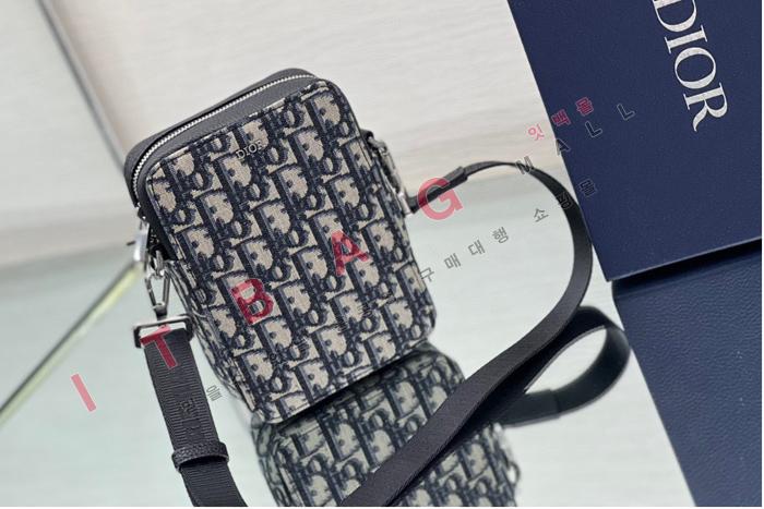 ���  �� ���̽� �̴� ũ�ν��� DR9031 �����̾�