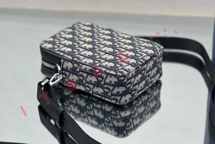 ���  �� ���̽� �̴� ũ�ν��� DR9031 �����̾�