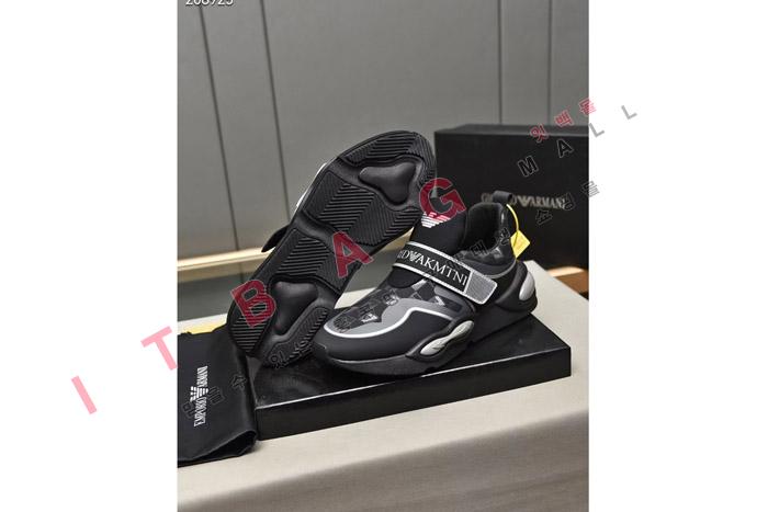 �˸��� MYB8752