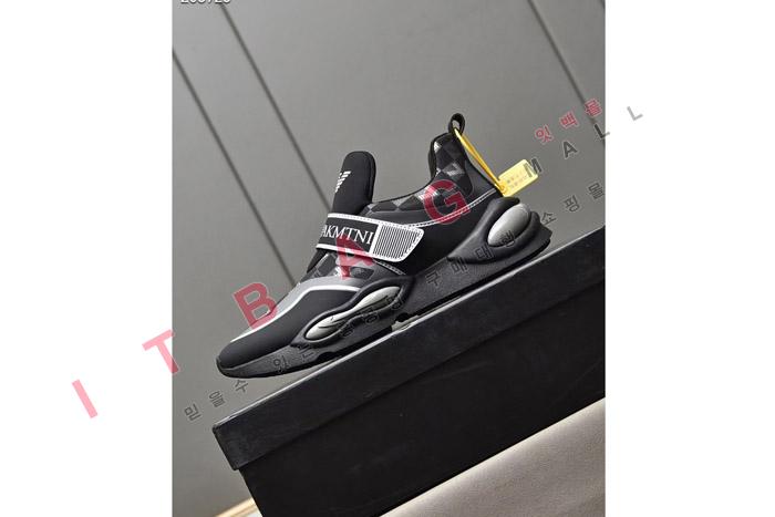 �˸��� MYB8752