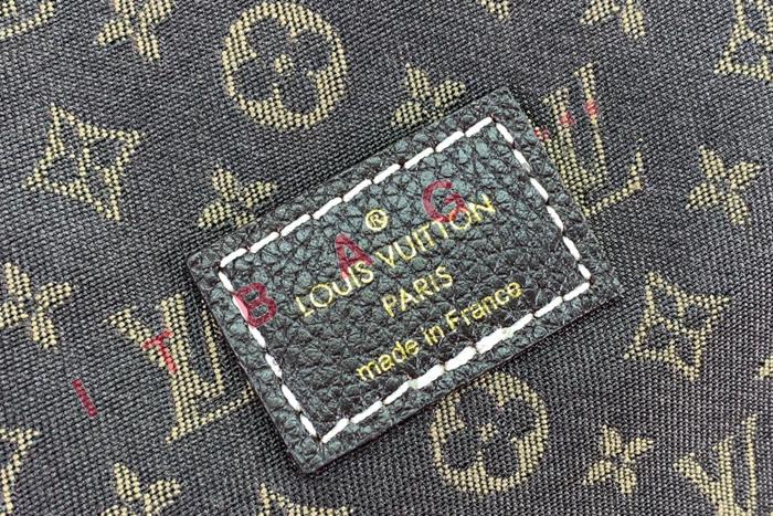 ���̺��� �ҹ¸� 30 ũ�ν��� M95227-2